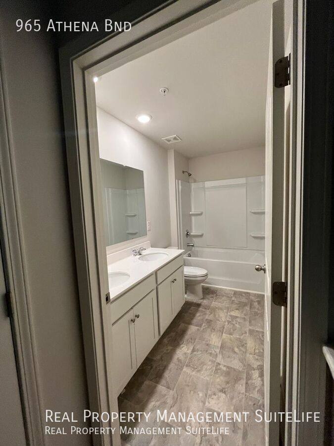 House for rent at 965 Athena Bend, Fairburn, GA 30213