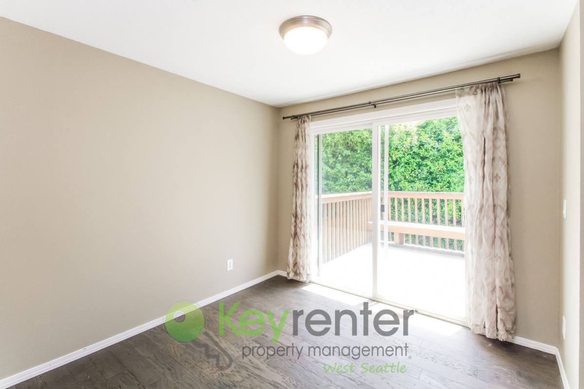 House for rent at 2511 SW 107th Way, Seattle, WA 98146
