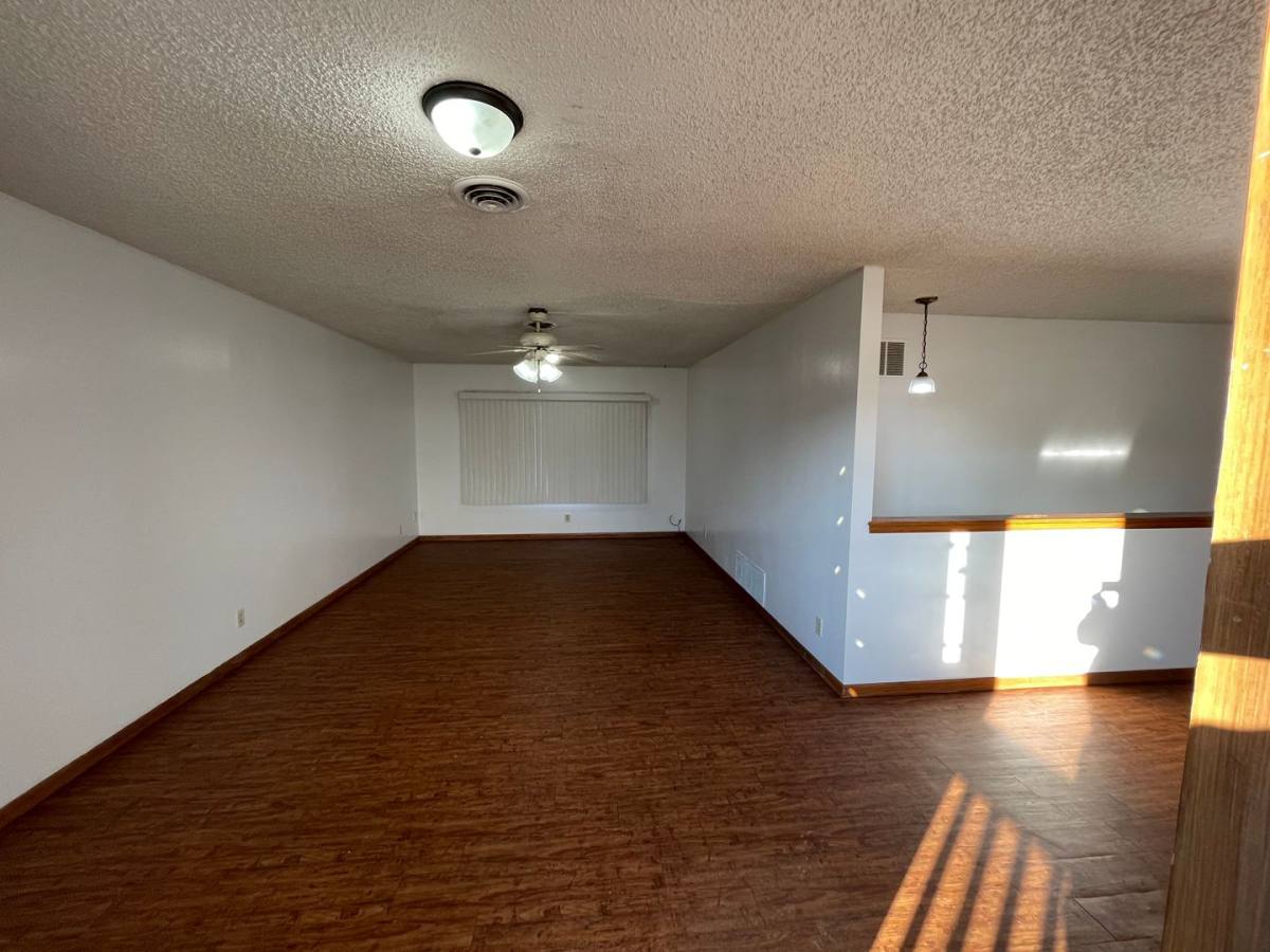 House for rent at 525 E 47th St, Davenport, IA 52806