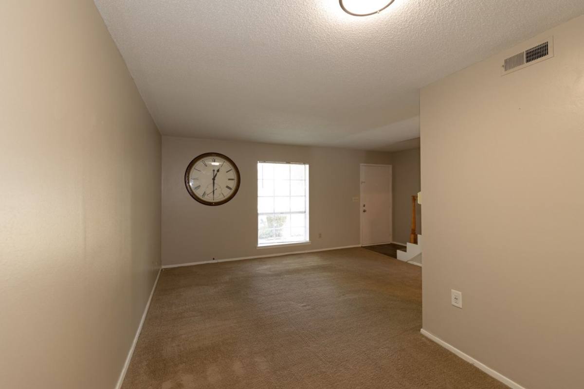 Townhouse for rent at 4219 E 56th St, Indianapolis, IN 46220