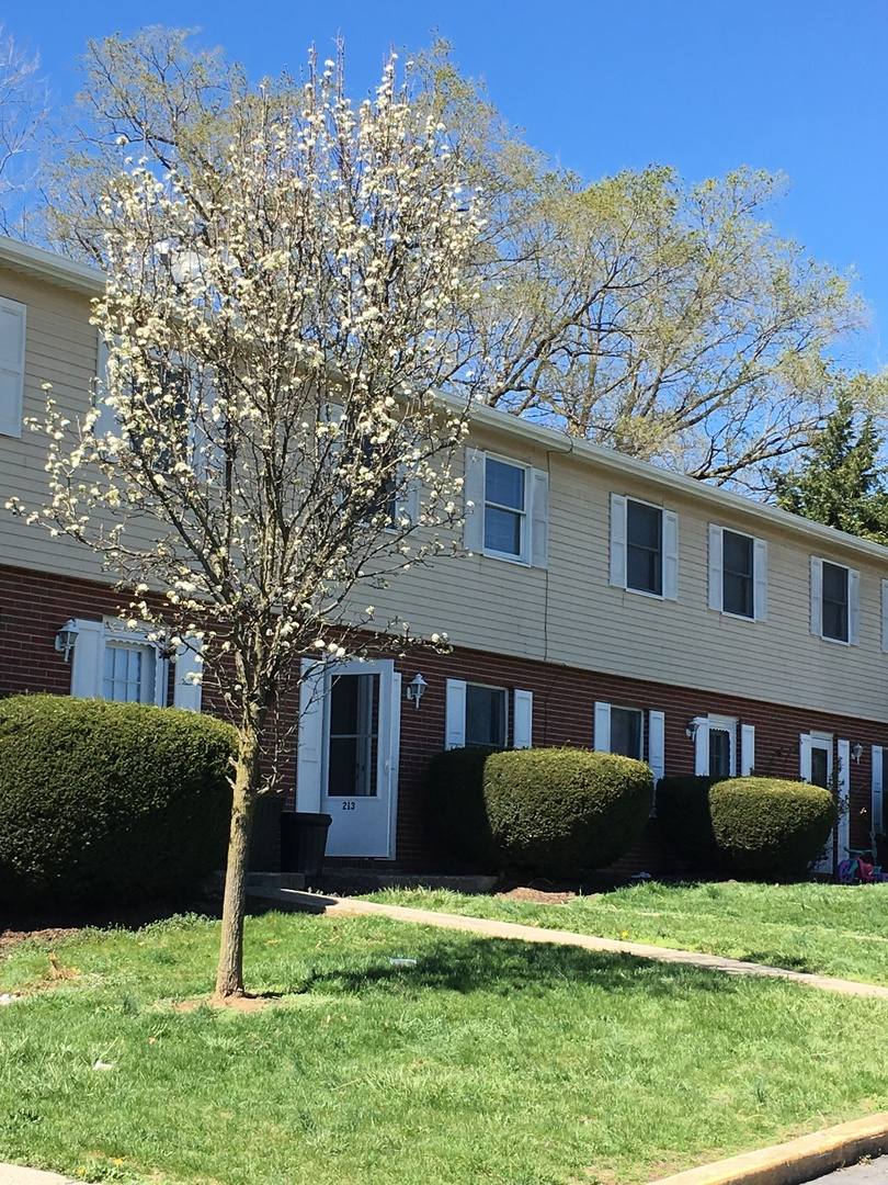 Townhouse for rent at 209 Surrey Court, Martinsburg, WV 25401