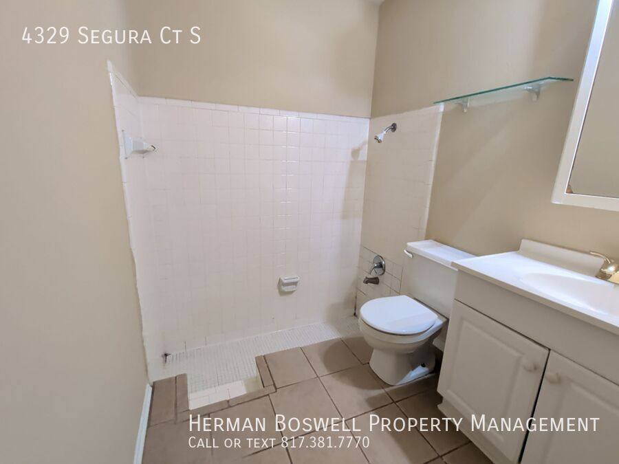 Apartment for rent at 4329 Segura Court S, Fort Worth, TX 76132