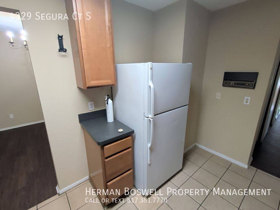 Apartment for rent at 4329 Segura Court S, Fort Worth, TX 76132