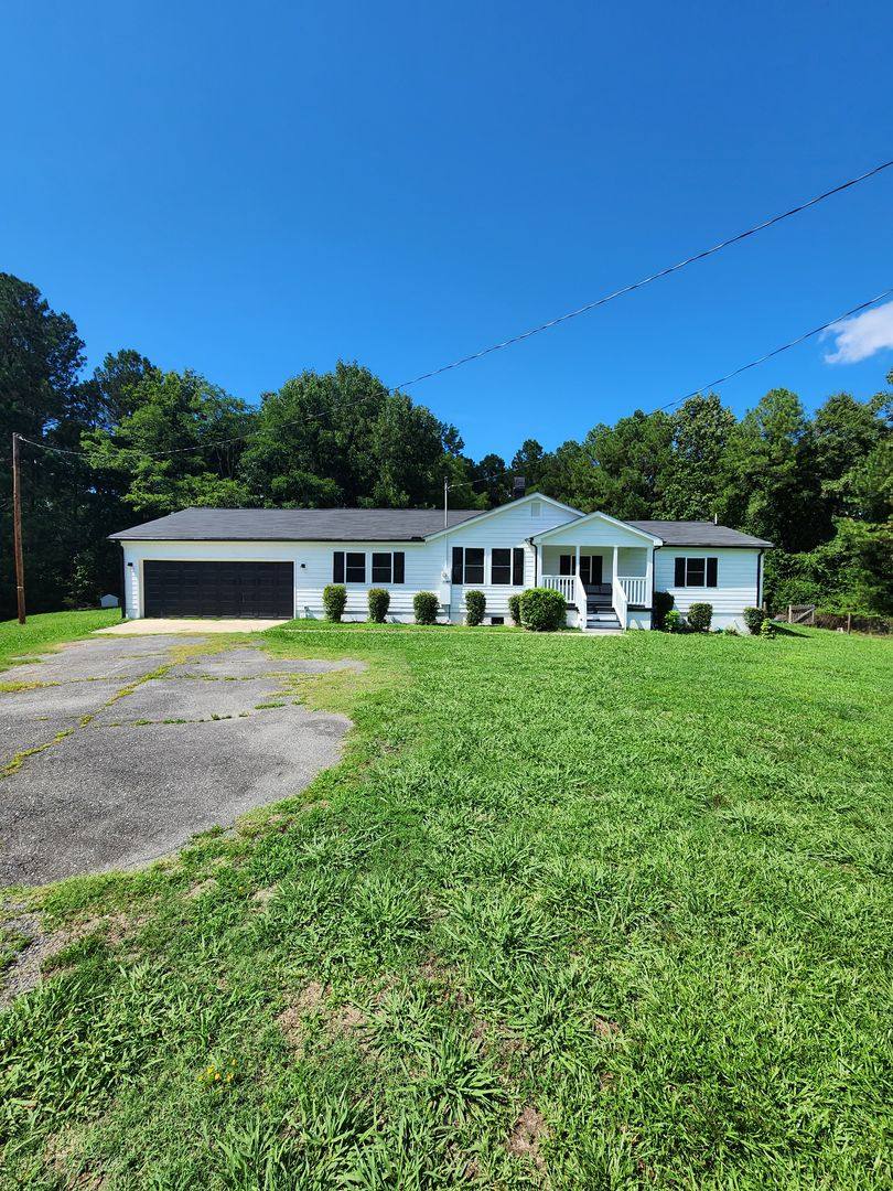 House for rent at 131 Alstonville Rd, Apex, NC 27523