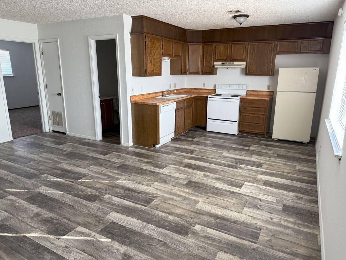 Apartment for rent at 107 E Kaw Ave, Cleveland, OK 74020