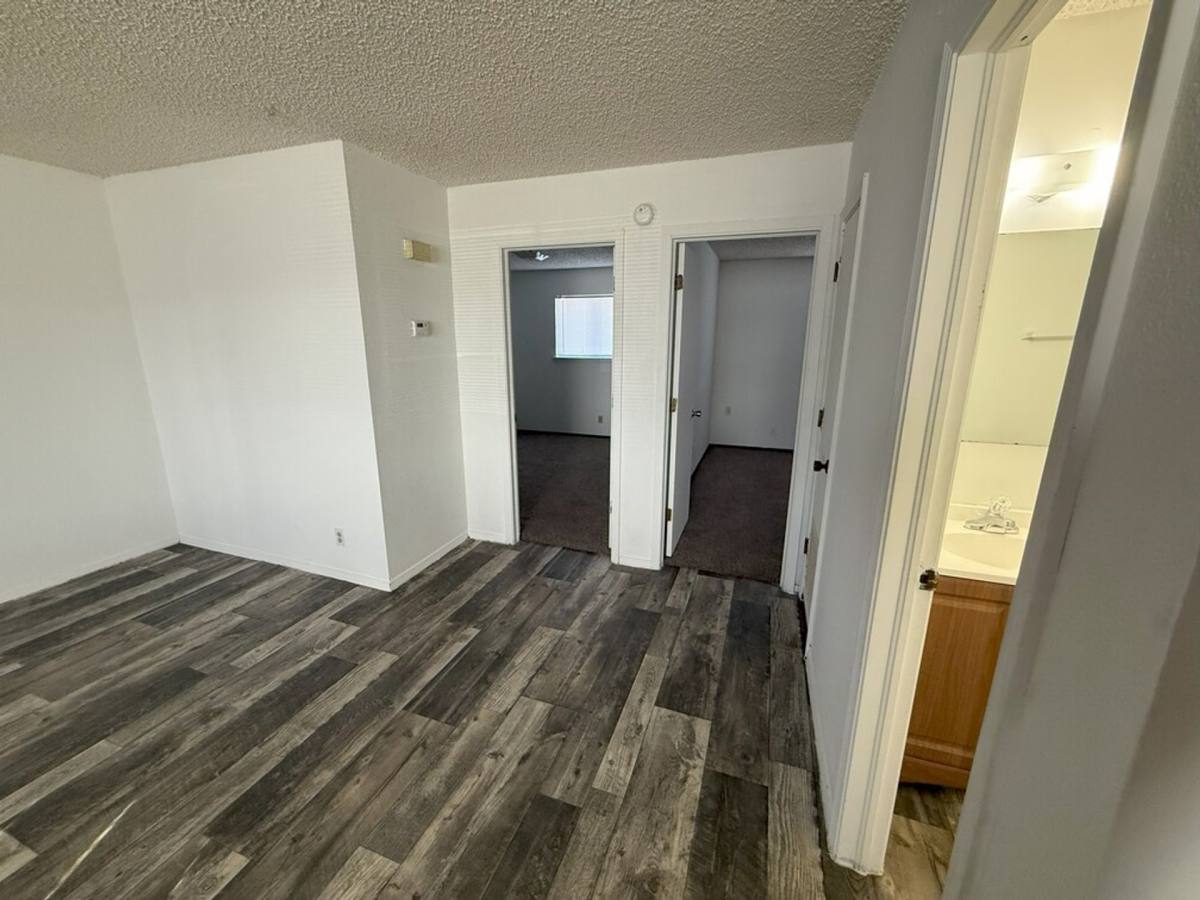 Apartment for rent at 107 E Kaw Ave, Cleveland, OK 74020