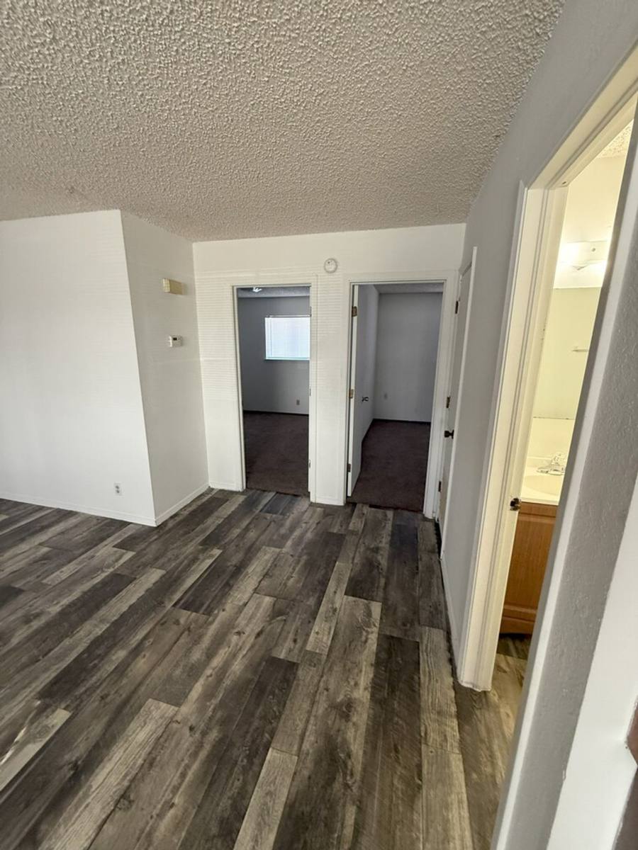Apartment for rent at 107 E Kaw Ave, Cleveland, OK 74020