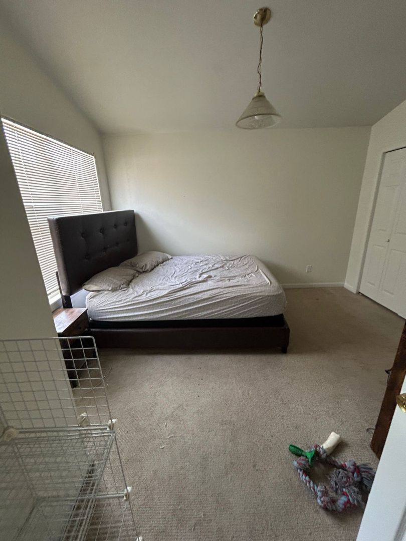 Apartment for rent at 813-815 E Geneseo St, Lafayette, CO 80026