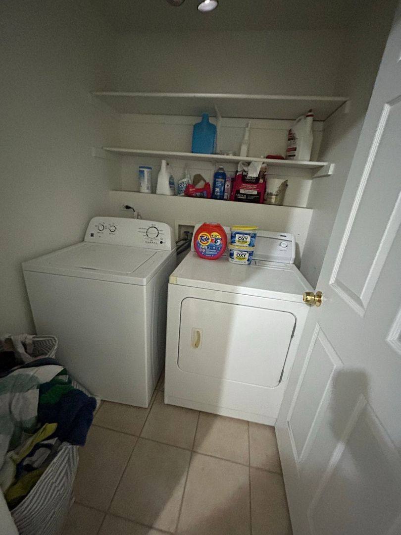 Apartment for rent at 813-815 E Geneseo St, Lafayette, CO 80026