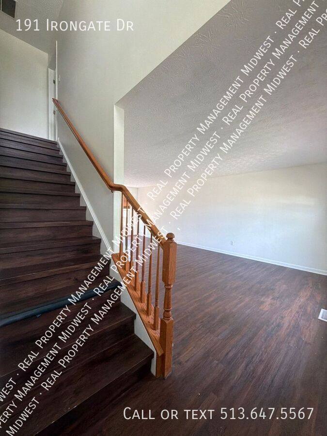 House for rent at 191 Irongate Dr, Englewood, OH 45322