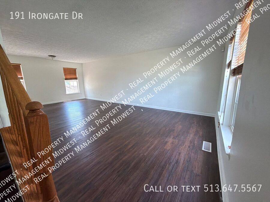 House for rent at 191 Irongate Dr, Englewood, OH 45322