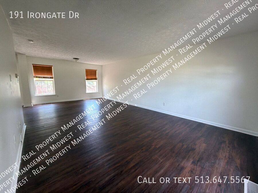 House for rent at 191 Irongate Dr, Englewood, OH 45322