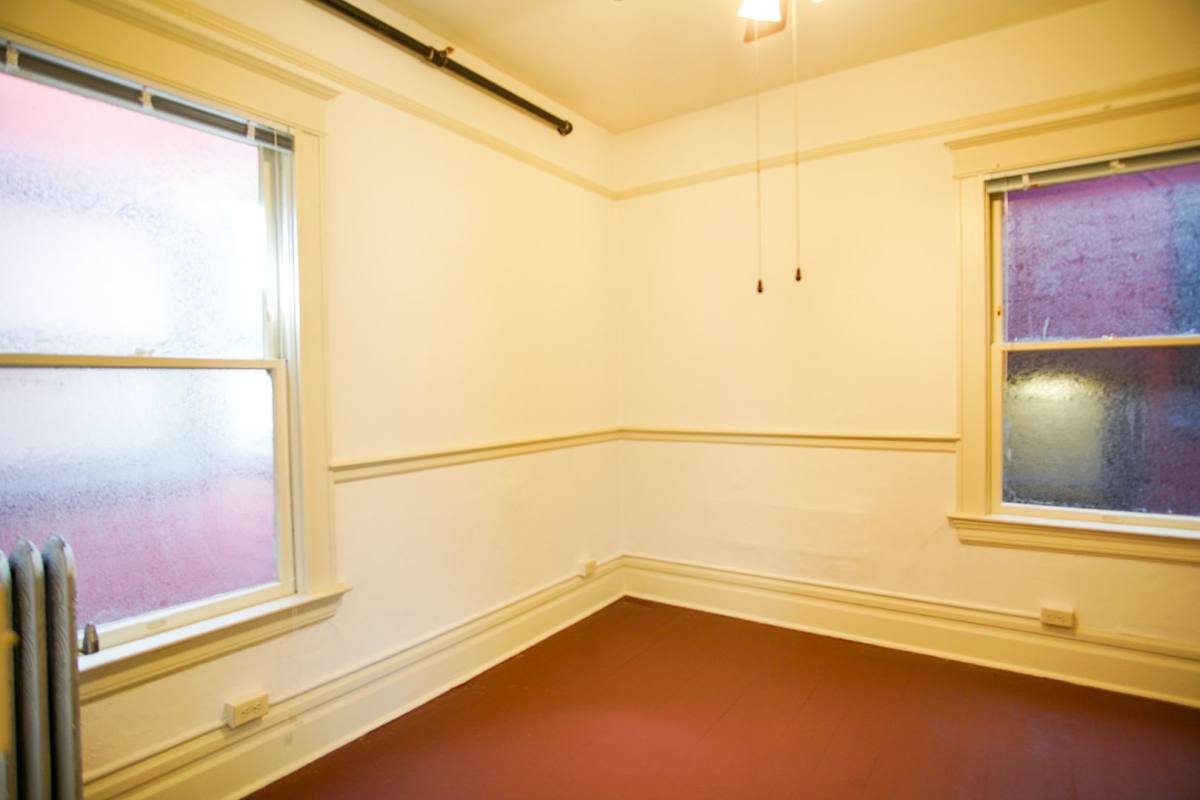 Apartment for rent at 1834 SW 5th Ave, Portland, OR 97201