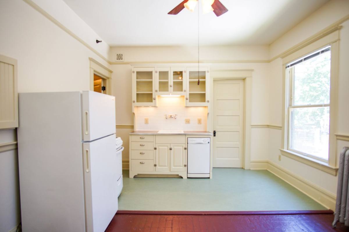 Apartment for rent at 1834 SW 5th Ave, Portland, OR 97201