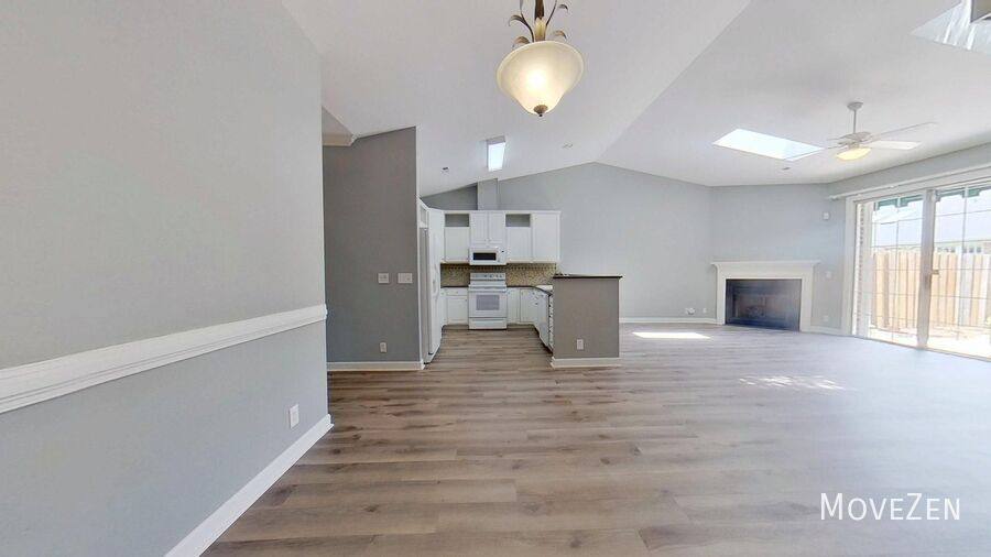 Townhouse for rent at 5006 Carleton Dr #94, Wilmington, NC 28403