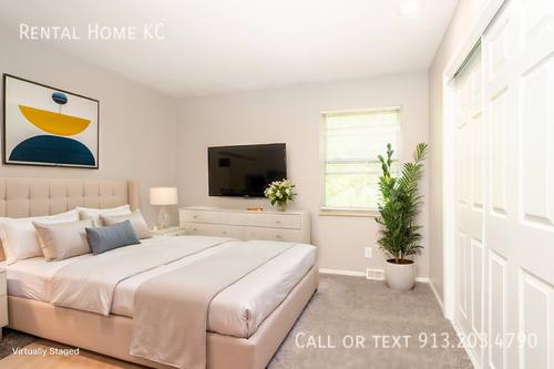 House for rent at 9311 Switzer, Overland Park, KS 66214