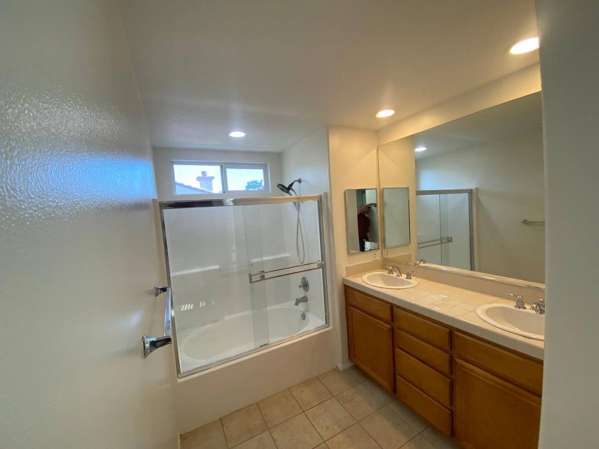 House for rent at 9456 N Hendrix Lane, North Hills, CA 91343