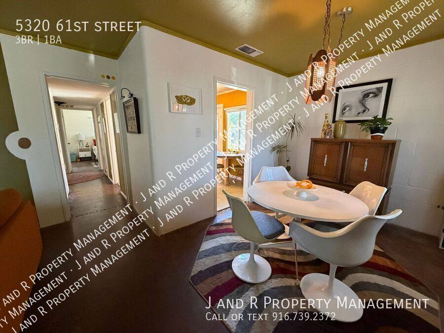 House for rent at 5320 61st St, Sacramento, CA 95820