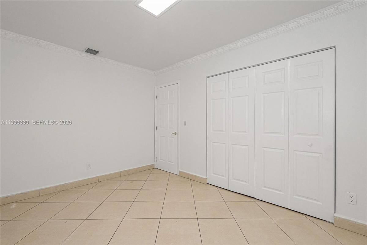 House for rent at 2545 NE 207th St, Miami, FL 33180