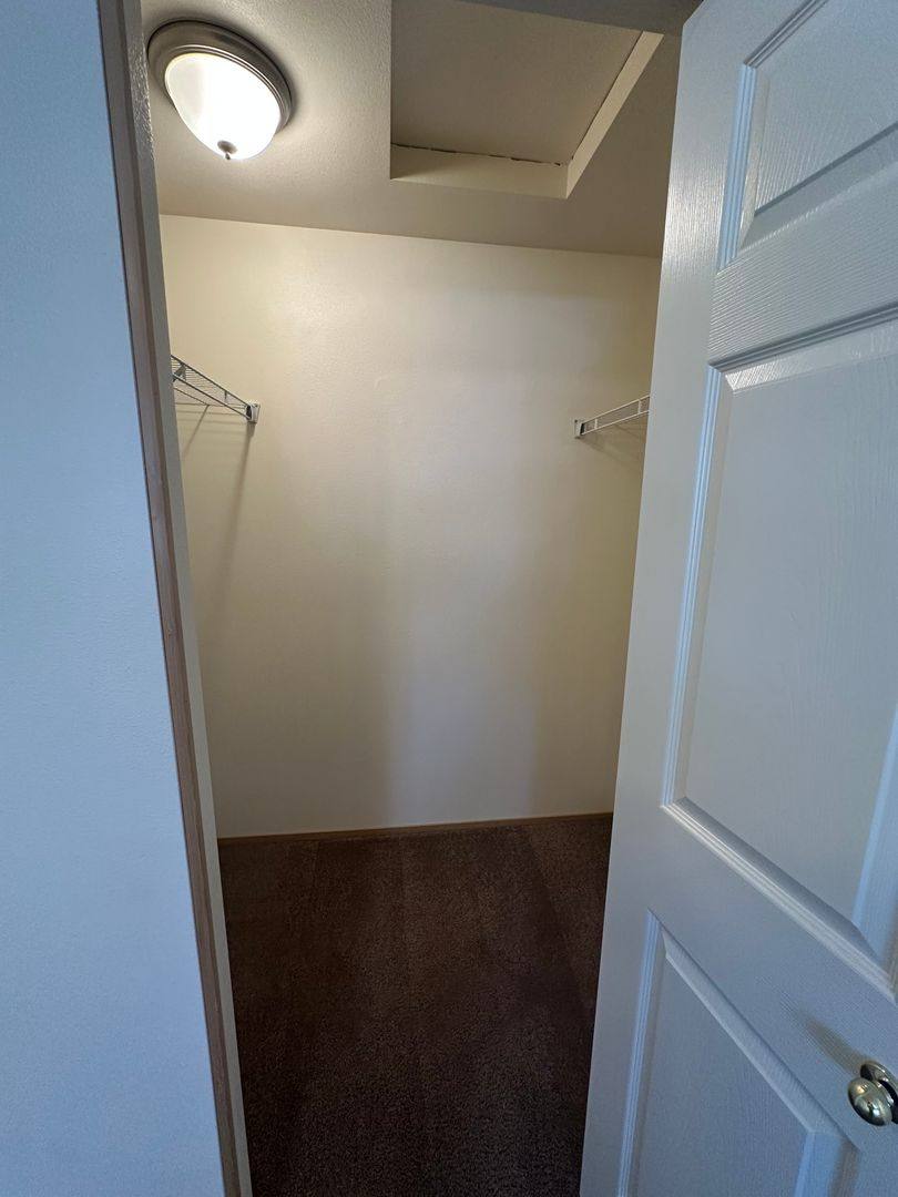 Apartment for rent at 2467 Queen Avenue, SE, Albany, OR 97322
