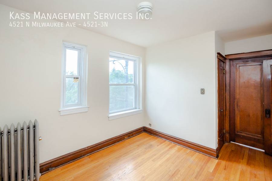 Apartment for rent at 4521 N Milwaukee Ave #3N, Chicago, IL 60630