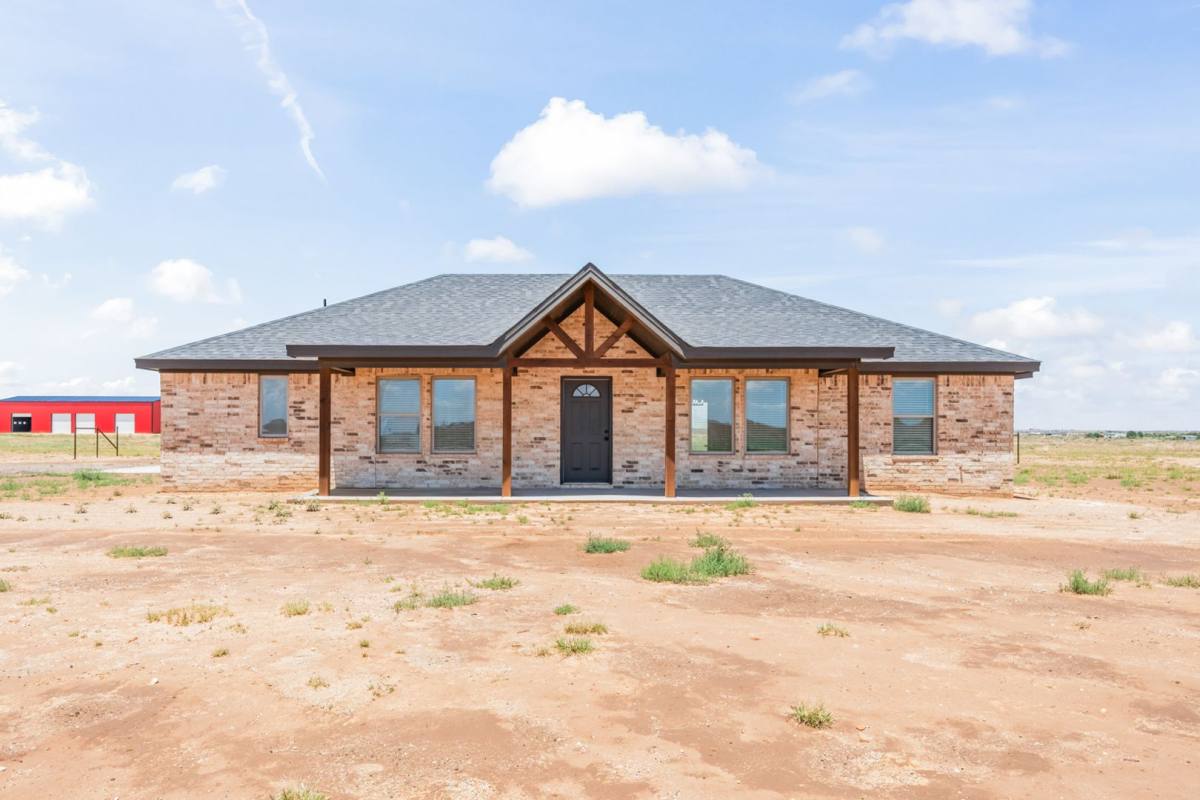 House for rent at 10601 E Cr, Slaton, TX 79364