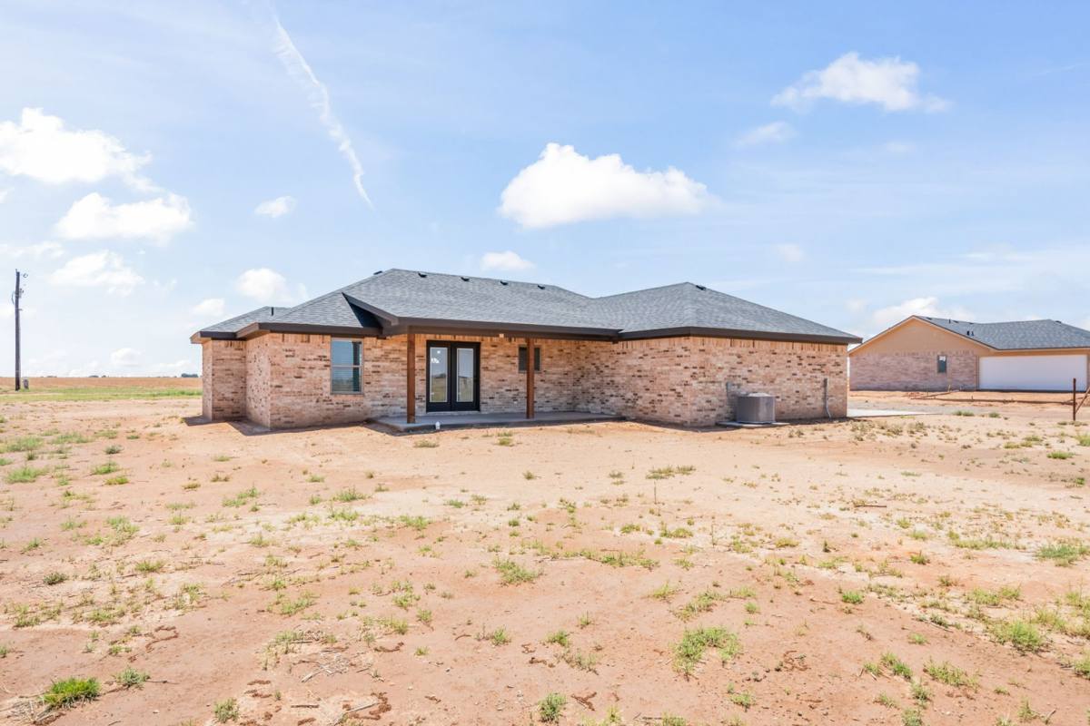 House for rent at 10601 E Cr, Slaton, TX 79364
