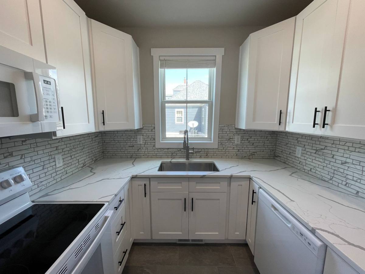 Apartment for rent at 133 S Prairie Ave, Sioux Falls, SD 57104