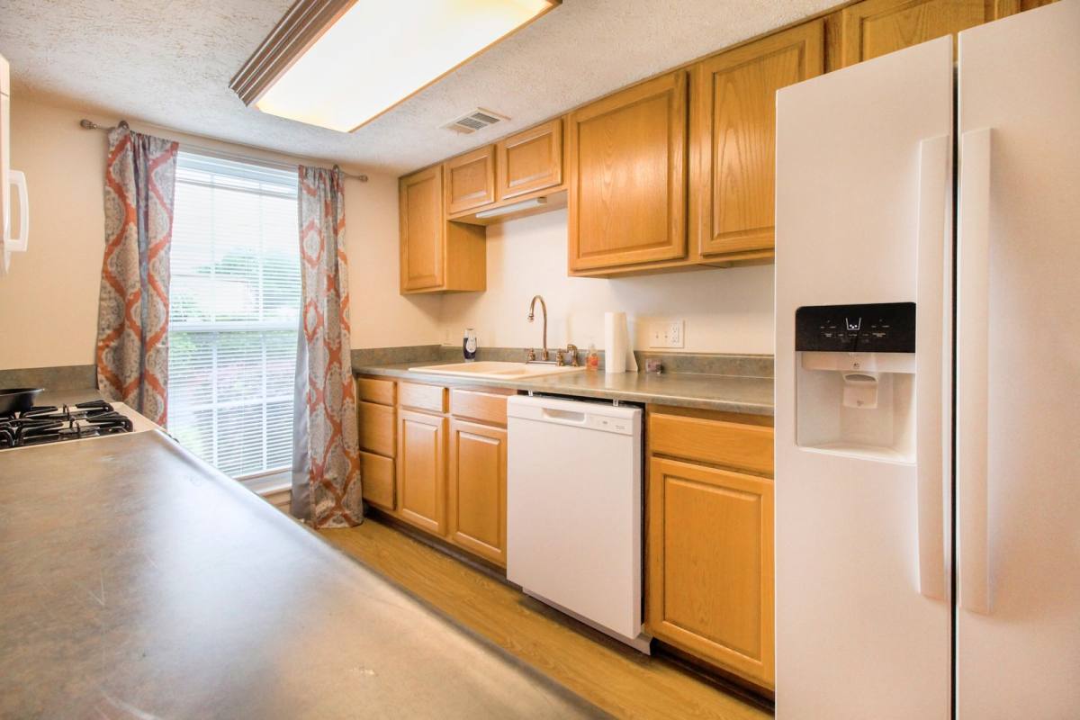 House for rent at 34 Knollwood Circle, Savannah, GA 31419