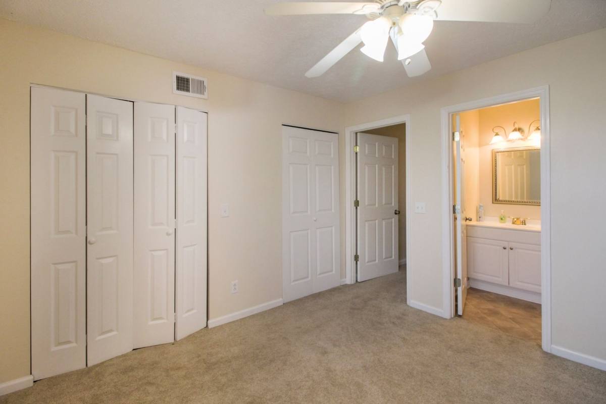 House for rent at 34 Knollwood Circle, Savannah, GA 31419