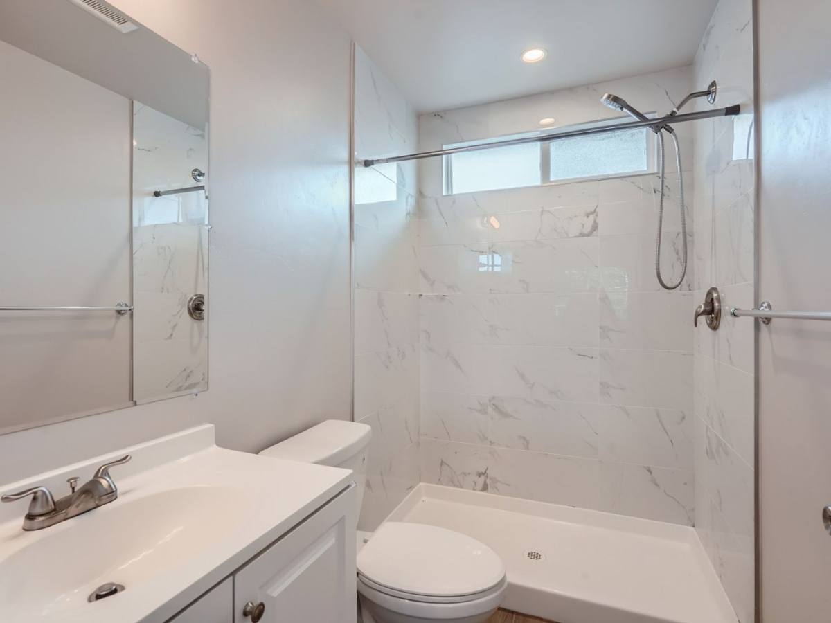 Apartment for rent at 5370 W Falls View Dr, San Diego, CA 92115