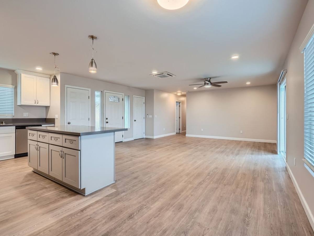 Apartment for rent at 5370 W Falls View Dr, San Diego, CA 92115