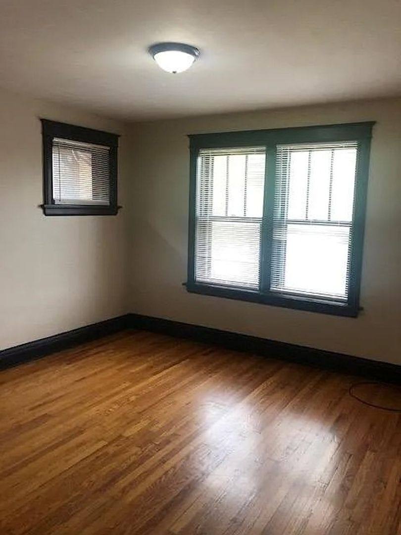 Apartment for rent at 4500 Wichita Ave, Saint Louis, MO 63110