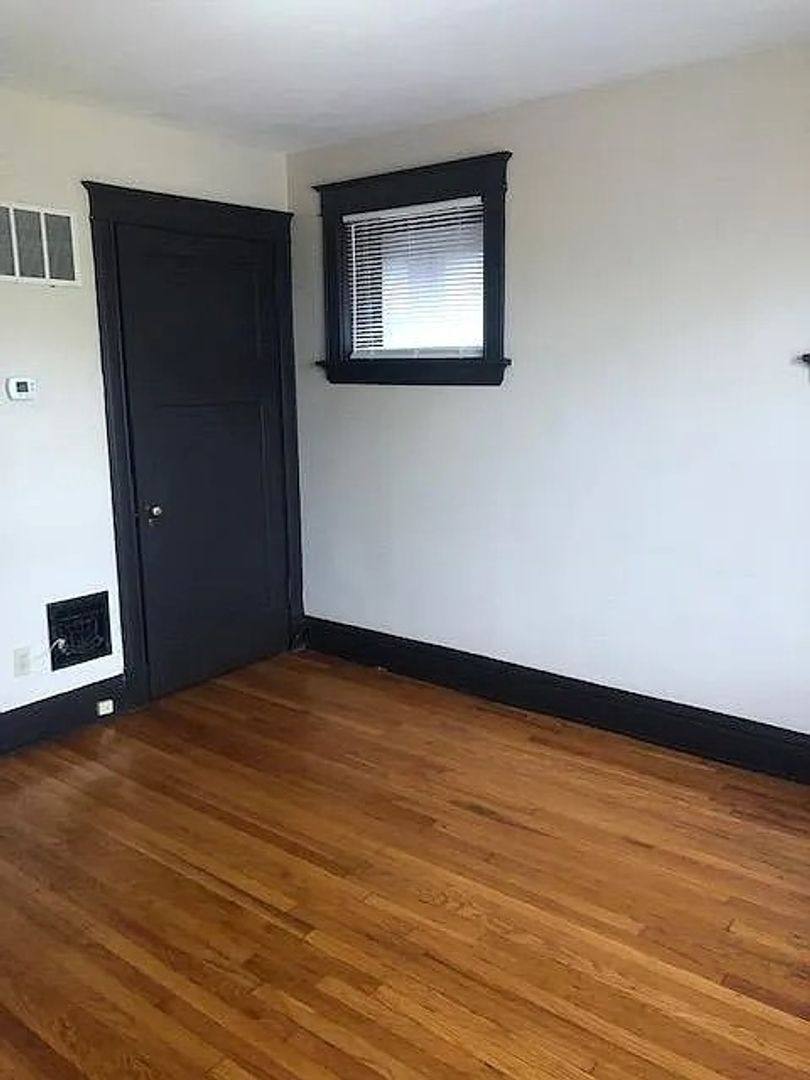 Apartment for rent at 4500 Wichita Ave, Saint Louis, MO 63110
