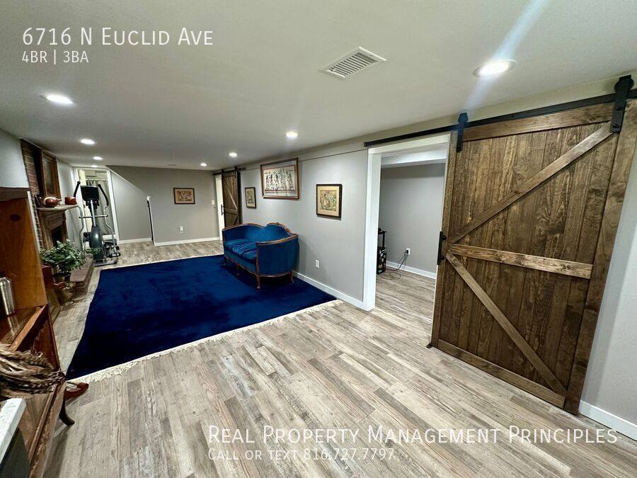 House for rent at 6716 N Euclid Ave, Kansas City, MO 64118