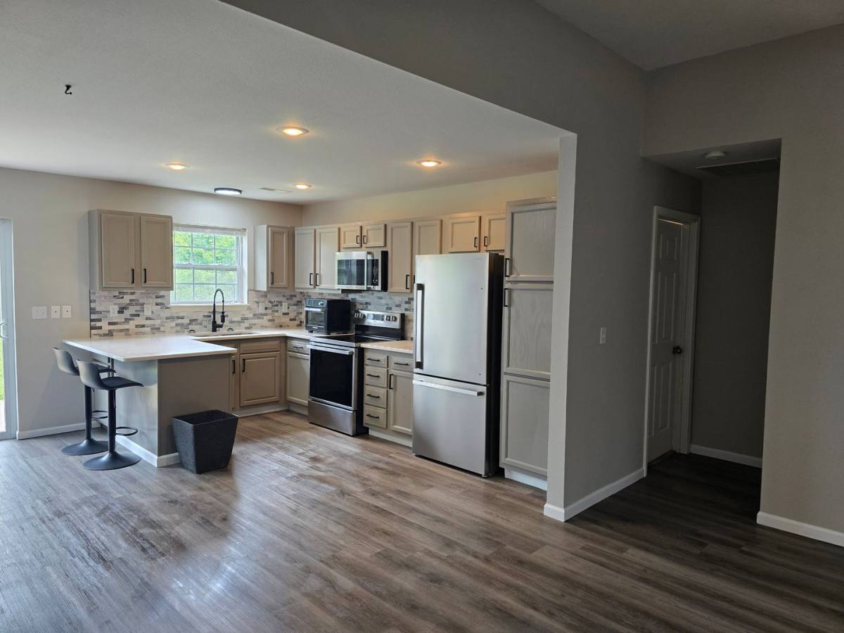 House for rent at 225 Settlers Pass, Waynesville, MO 65583