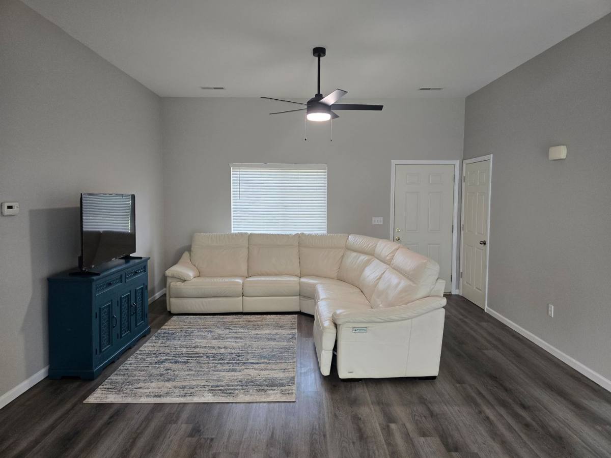 House for rent at 225 Settlers Pass, Waynesville, MO 65583