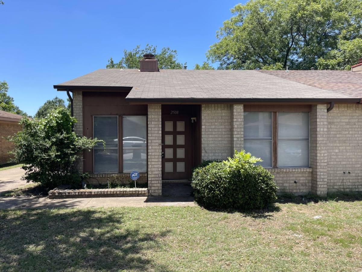 House for rent at 2508 Lido Lane, Arlington, TX 76015