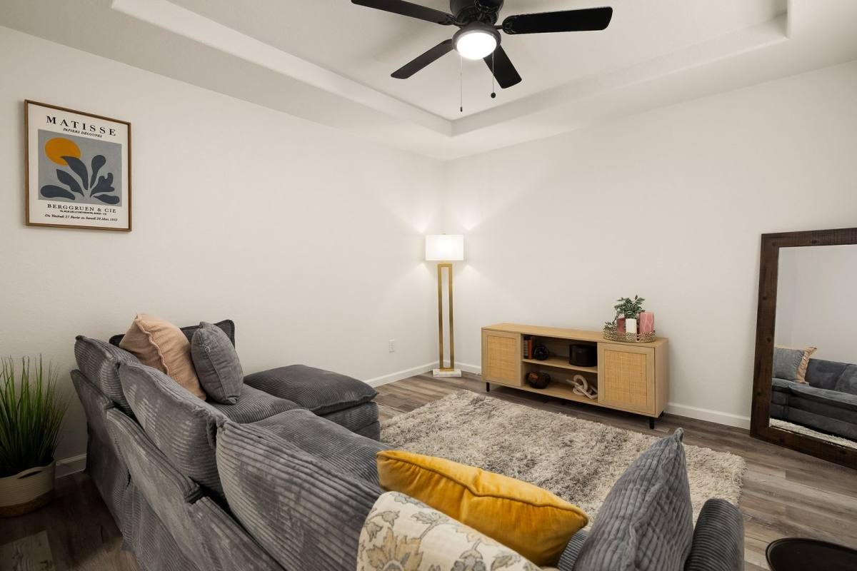 Apartment for rent at 911 Caffery Rd, Pharr, TX 78577