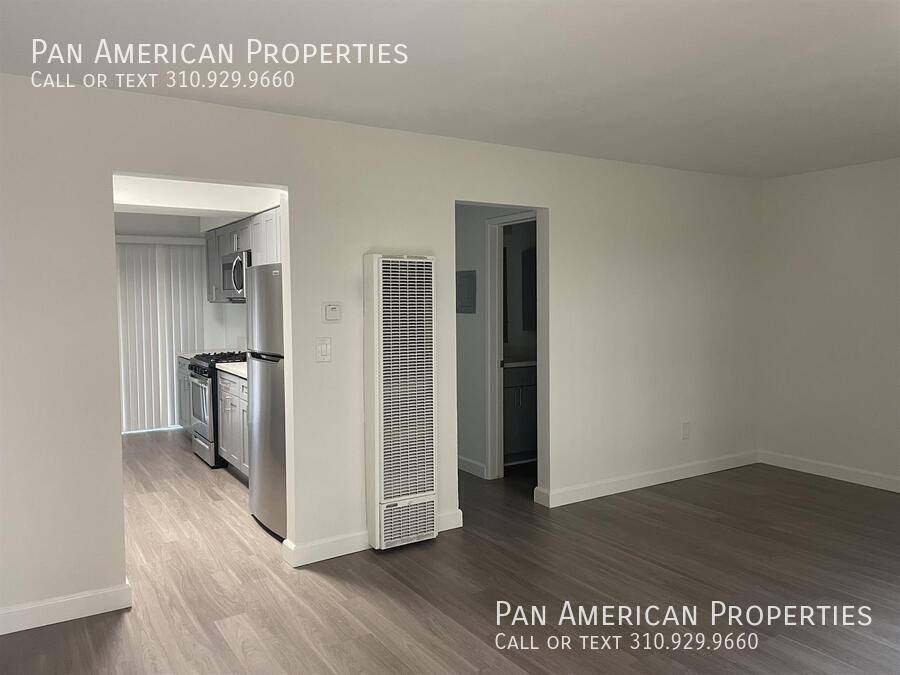 Apartment for rent at 400 Merrimac Way #24, Costa Mesa, CA 92626