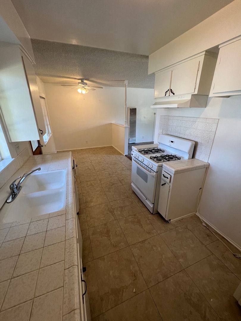 Apartment for rent at 625 Kansas St, Redlands, CA 92373