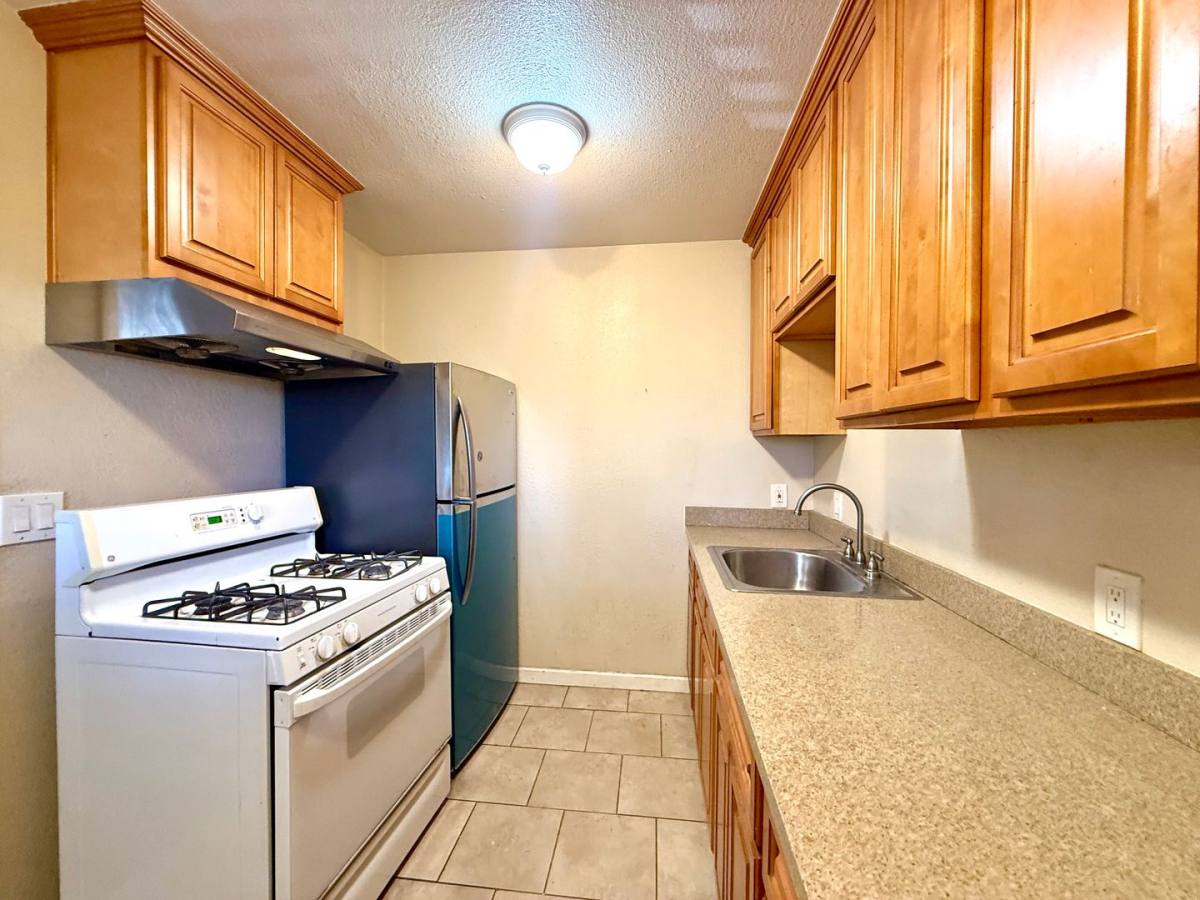 Apartment for rent at 73 Duane St, San Jose, CA 95110