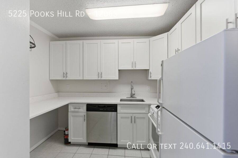 Condo for rent at 5225 Pooks Hill Rd #1206S, Bethesda, MD 20814