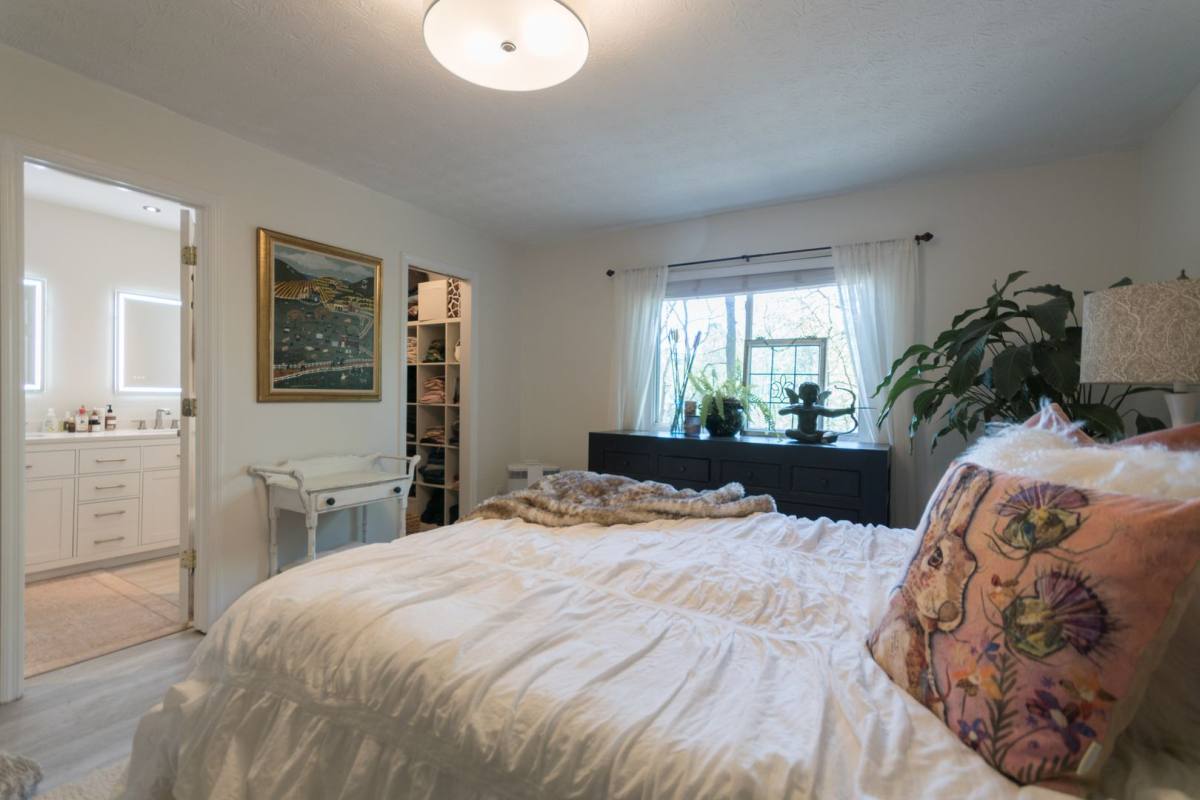 House for rent at 420 Sheringham Court, Roswell, GA 30076