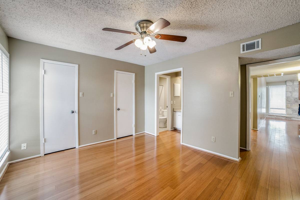 Townhouse for rent at 3843 Barrington, San Antonio, TX 78217