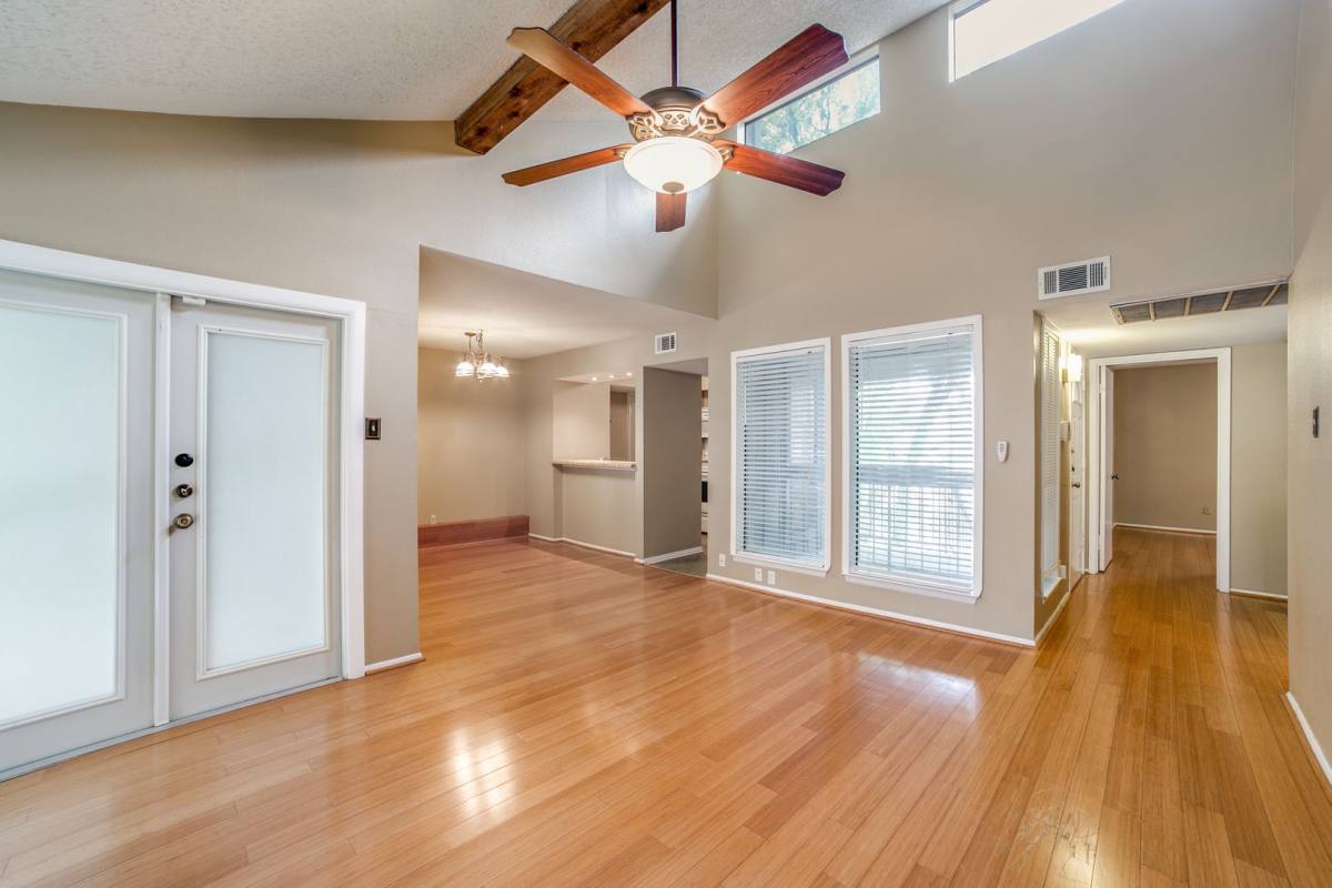 Townhouse for rent at 3843 Barrington, San Antonio, TX 78217