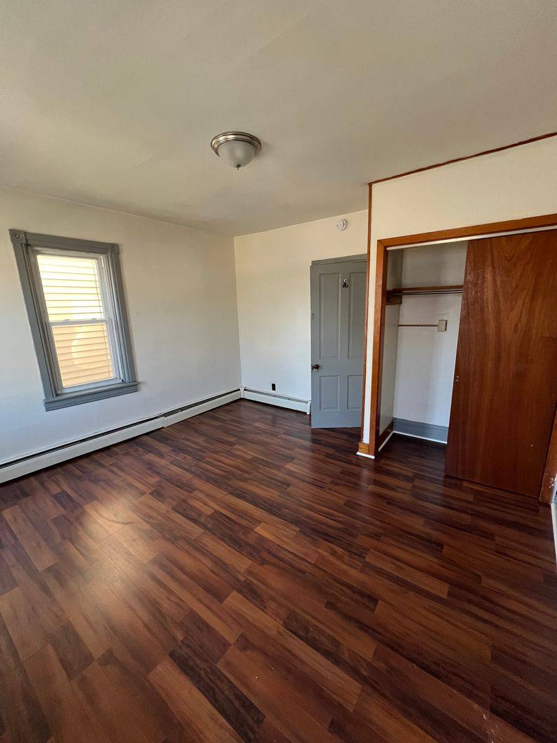 Apartment for rent at 1690 Newport Ave, Northampton, PA 18067