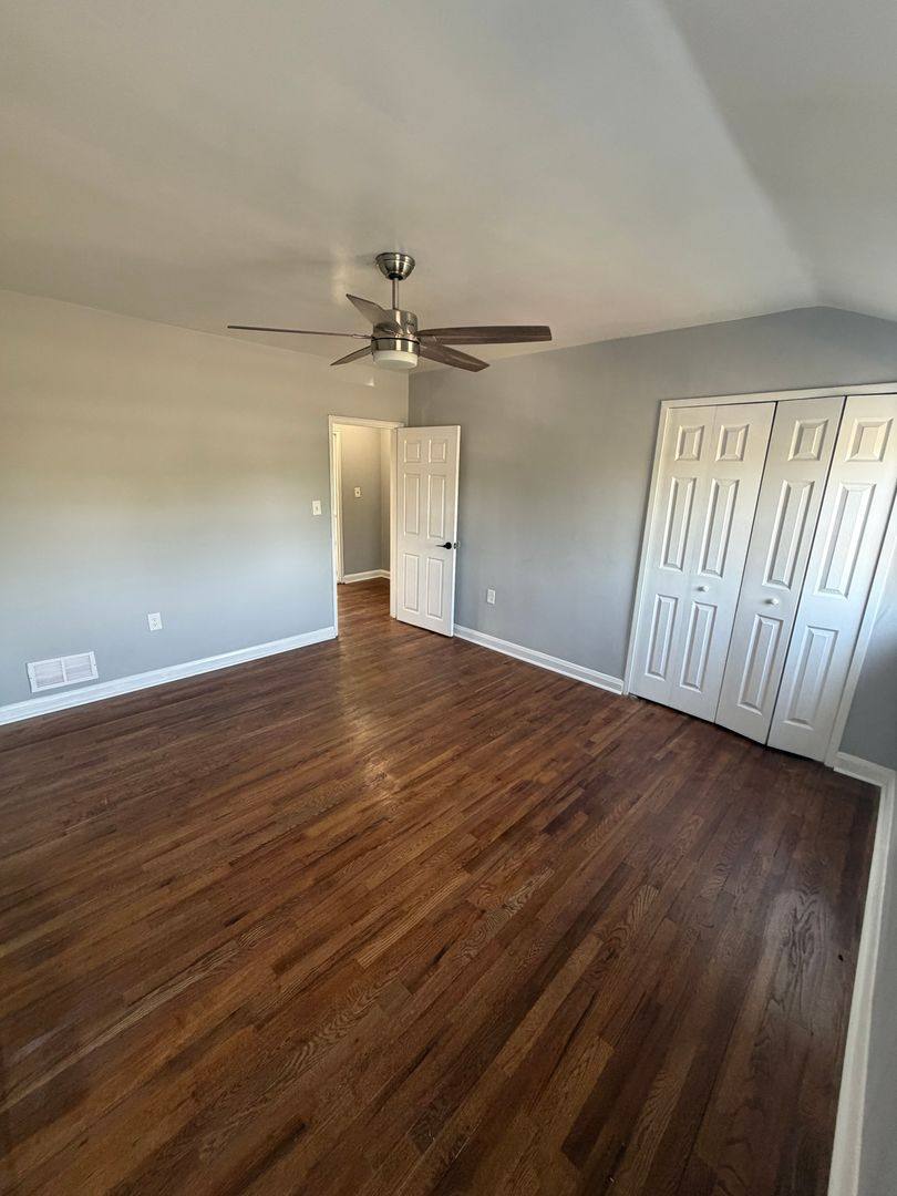 Townhouse for rent at 1955 Merritt Blvd, Dundalk, MD 21222