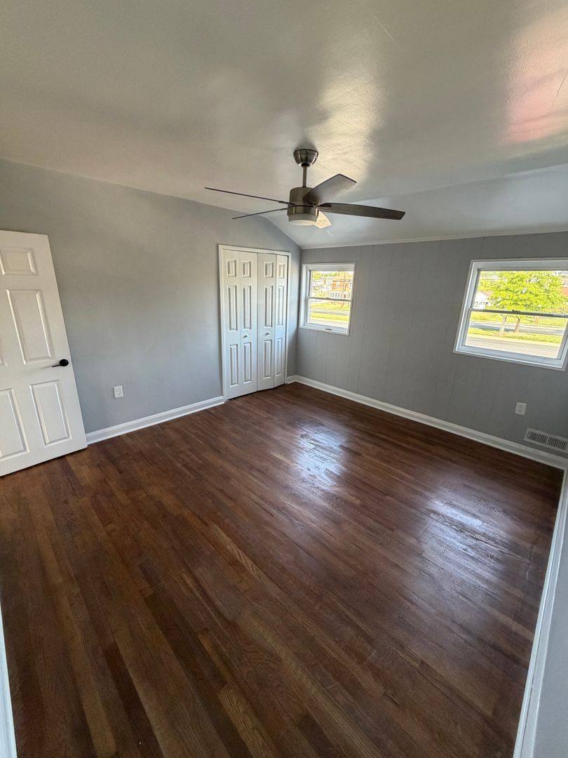 Townhouse for rent at 1955 Merritt Blvd, Dundalk, MD 21222