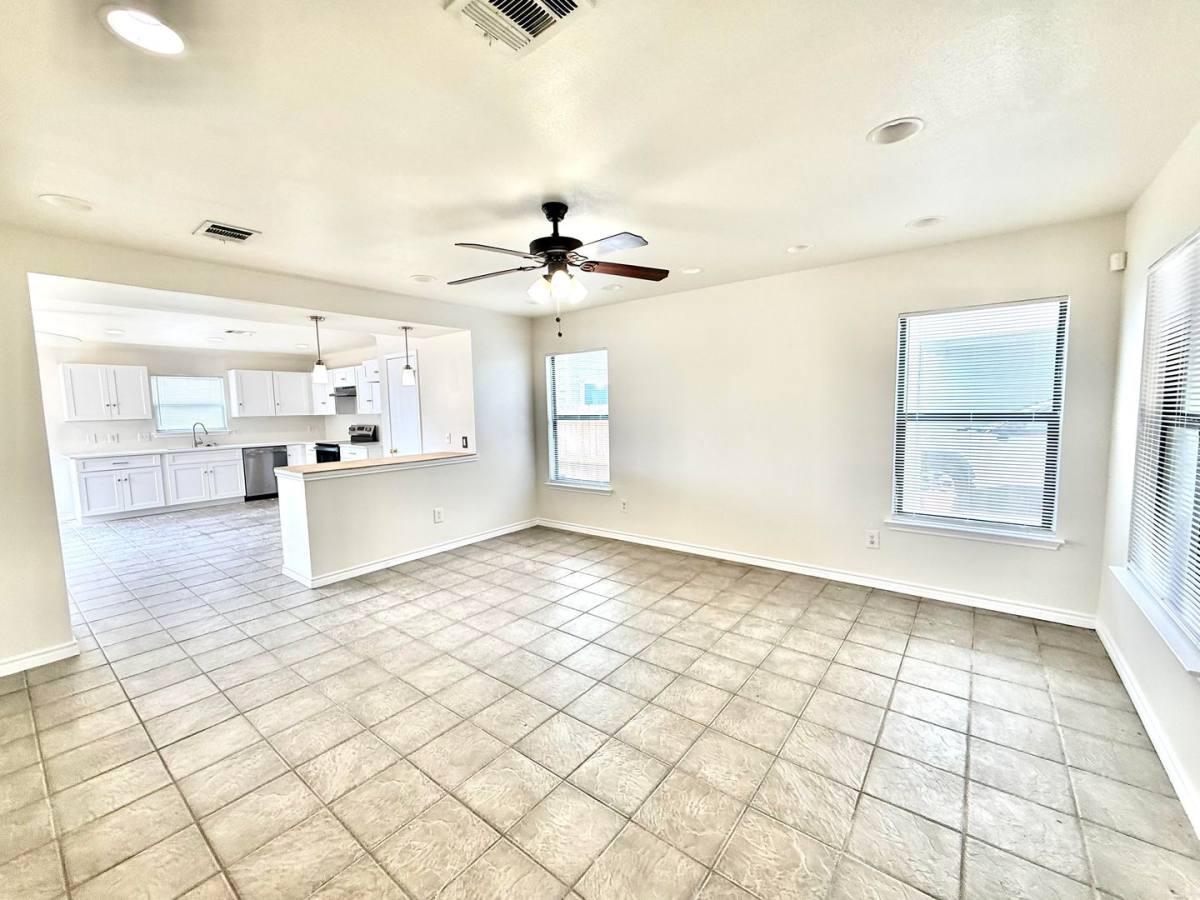House for rent at 13229 Coomes Dr, Del Valle, TX 78617